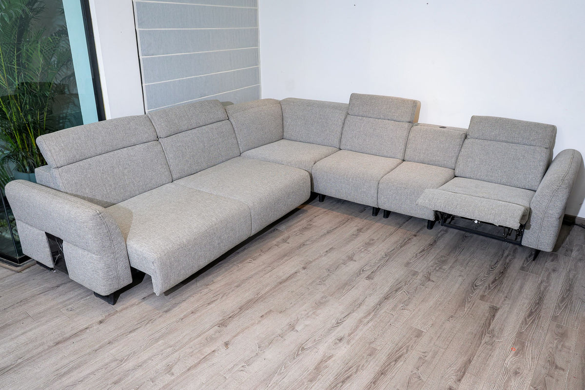 Alto Recliner Sectional