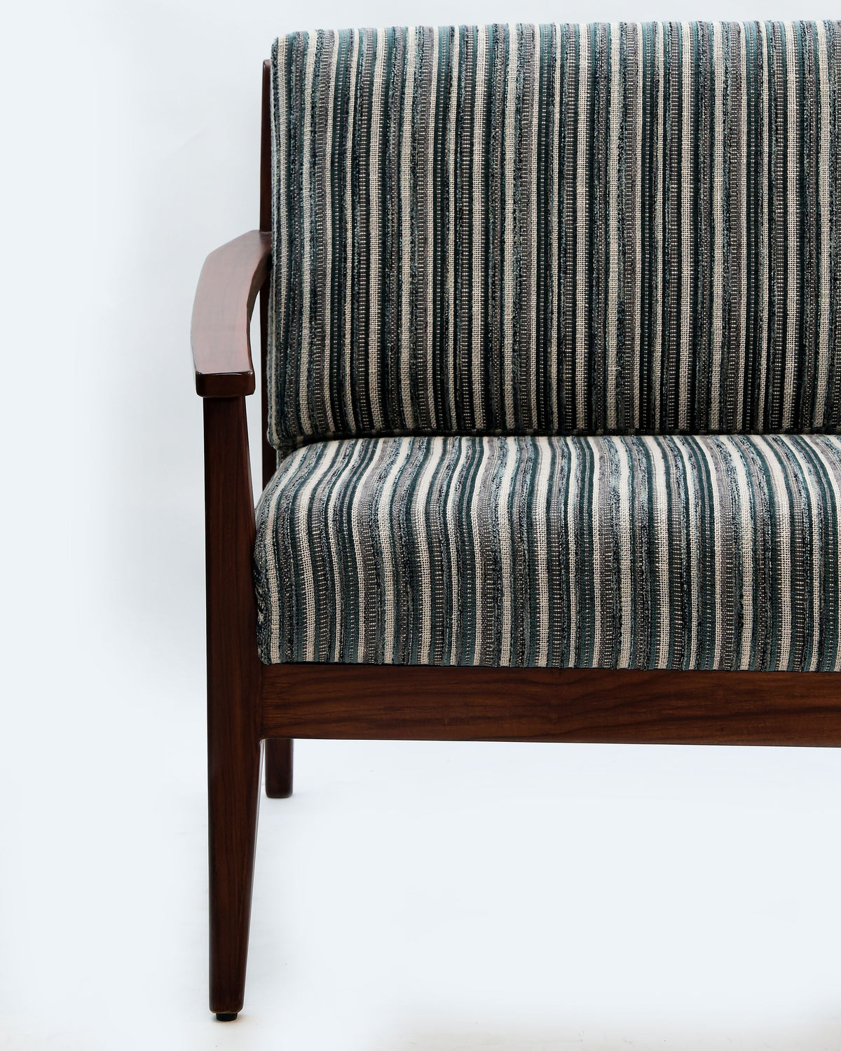 Brio Teak